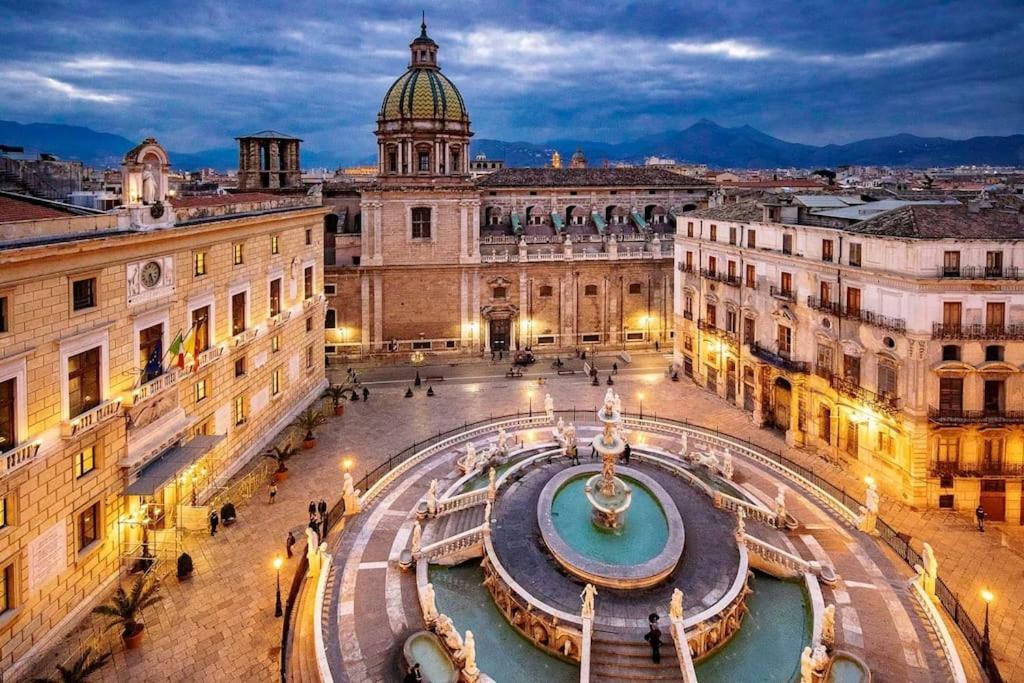 Merlo House - Inside The Historical Center Palermo Esterno foto