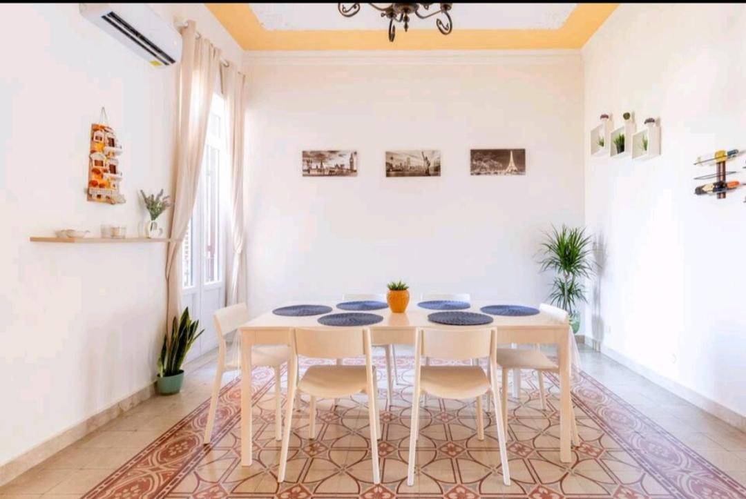 Merlo House - Inside The Historical Center Palermo Esterno foto